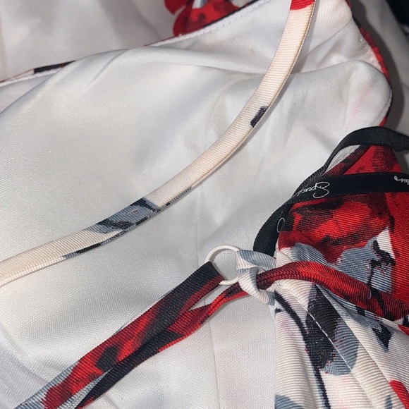 Speechless Lace-Up-Back Floral-Print Ball Gown - Picture 2 of 3